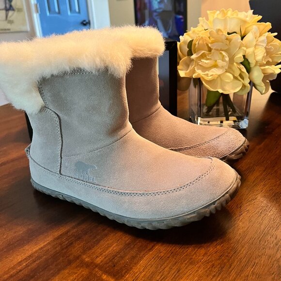NEW! Women's Sorel Fur Lined Grey Suede Waterproof Ankle Boots Size 8 - Picture 1 of 8